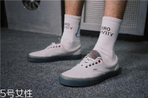 vans聯(lián)名c2h4太空零重力系列板鞋發(fā)售時(shí)間_多少錢(qián)？
