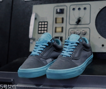 vans聯(lián)名c2h4太空零重力系列板鞋發(fā)售時(shí)間_多少錢(qián)？