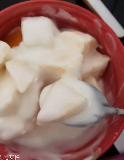 老酸奶怎么吃好吃？老酸奶推薦吃法