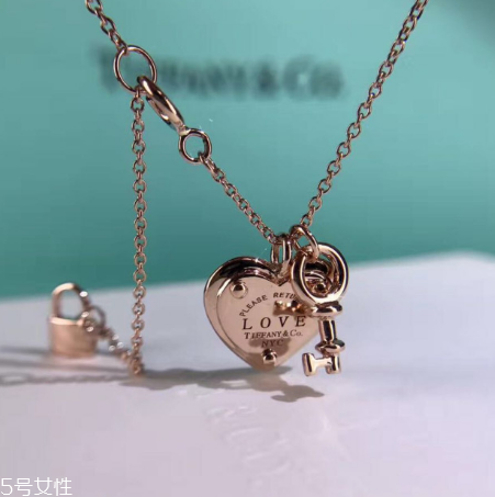 項(xiàng)鏈?zhǔn)屈S金還是k金好？項(xiàng)鏈選黃金還是k金