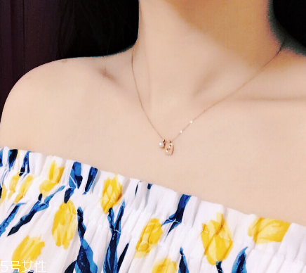 項(xiàng)鏈用火燒會(huì)發(fā)黑嗎？項(xiàng)鏈用火燒會(huì)不會(huì)變黑