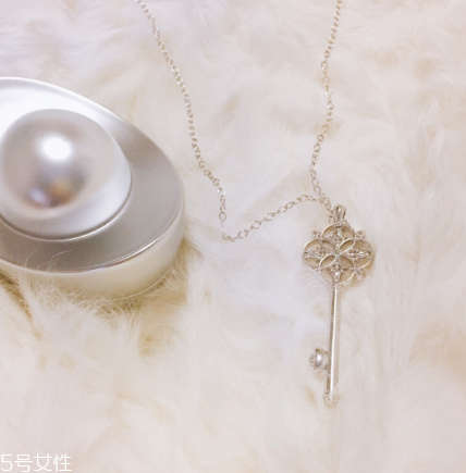 項(xiàng)鏈s925是什么金？s925項(xiàng)鏈屬于什么金