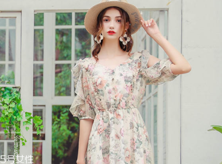 小個(gè)子女生穿什么裙子好看？小個(gè)子女生穿搭技巧