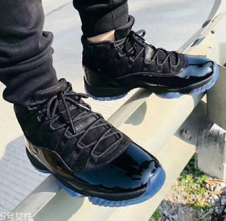 air jordan 11 cap and gown純黑配色什么時(shí)候發(fā)售？