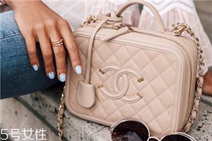 chanel相機(jī)包多少錢？香奈兒相機(jī)包價(jià)格