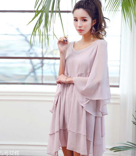 2018夏天流行什么顏色？2018夏天最火的衣服顏色