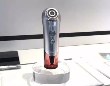 雅萌射頻美容儀防水嗎？雅萌Bloom射頻美容儀可以水洗嗎
