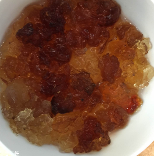 桃膠能治胃病嗎？胃病吃桃膠好嗎？