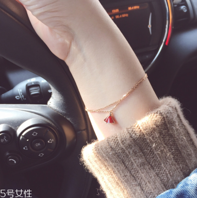 手鏈可以戴腳上嗎？手鏈能不能戴在腳上