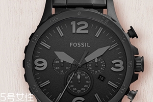 fossil手表怎么換表帶？fossil手表怎么用
