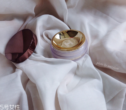 hourglass新款散粉多少錢 hourglass新款散粉使用測(cè)評(píng)