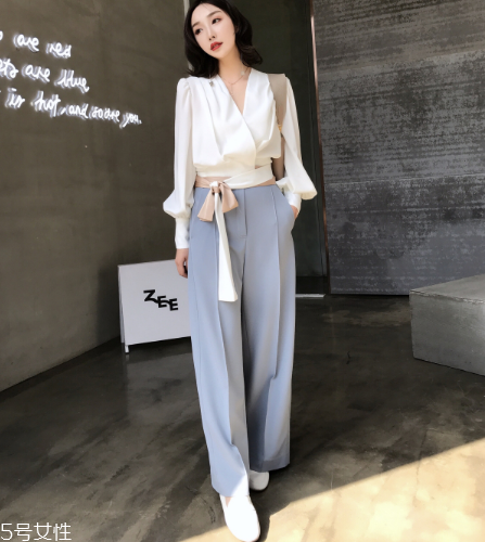 職場新人如何穿搭？職場新人穿衣技巧