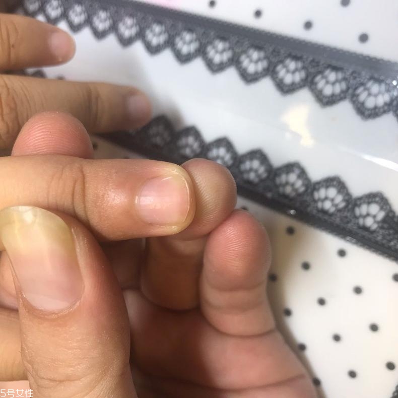 短指甲怎么上色？短指甲上色詳細步驟
