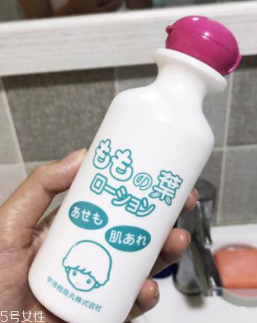 宇津桃子水綠跟粉有什么區(qū)別？