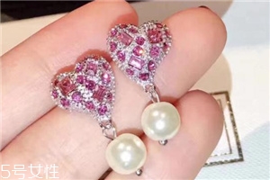 耳釘可以用碘伏消毒嗎？耳釘用碘伏消毒好嗎