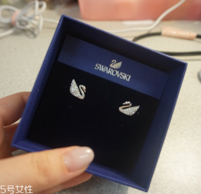 耳釘對耳唇有什么危害？耳釘對耳朵有哪些害處？