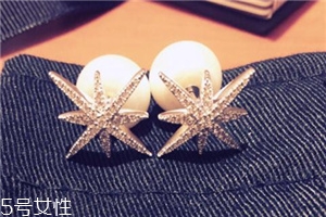耳釘有異味怎么清洗？耳釘有異味清洗方法