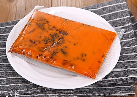 火鍋底料多少錢(qián)一包 火鍋底料什么味道