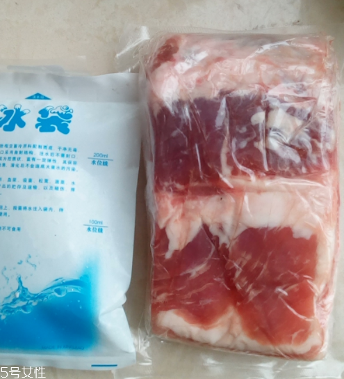 黑豬肉與白豬肉區(qū)別 黑豬肉與白豬肉哪個好吃？