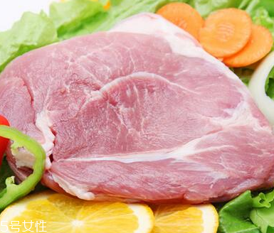黑豬肉是黑色嗎？黑豬肉什么顏色？