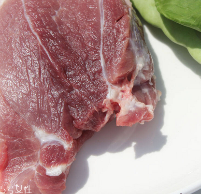 黑豬肉是黑色嗎？黑豬肉什么顏色？