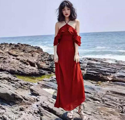 胸大適合什么連衣裙？胸大穿什么連衣裙好看？