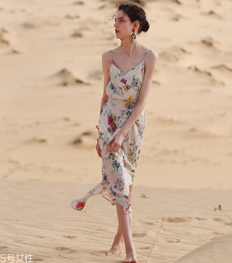 相親穿什么衣服合適？夏季相親穿什么好？