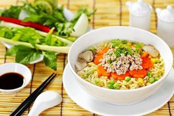 方便面加牛奶好吃嗎？牛奶方便面是黑暗料理嗎？