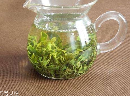 日照綠茶哪個(gè)牌子好？日照綠茶怎么辨別好壞