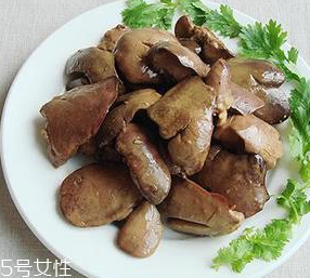 雞肝的宜忌人群 膽結(jié)石病人能吃雞肝嗎？