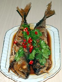 青魚能做生魚片嗎？青魚能不能生吃？