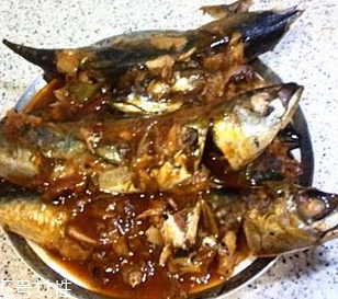青魚(yú)禁忌食材 青魚(yú)不能和什么一起吃？