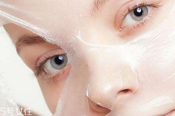 干皮可以用清潔面膜嗎？干皮需要用清潔面膜嗎？