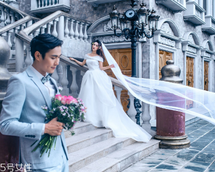 婚紗定金可以退嗎？婚紗定了還能退嗎？