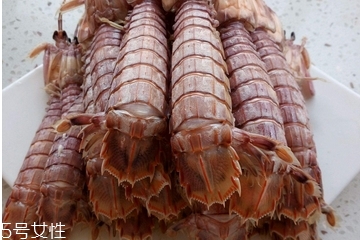 皮皮蝦能和牛肉一起吃嗎？皮皮蝦能和牛肉同吃嗎？