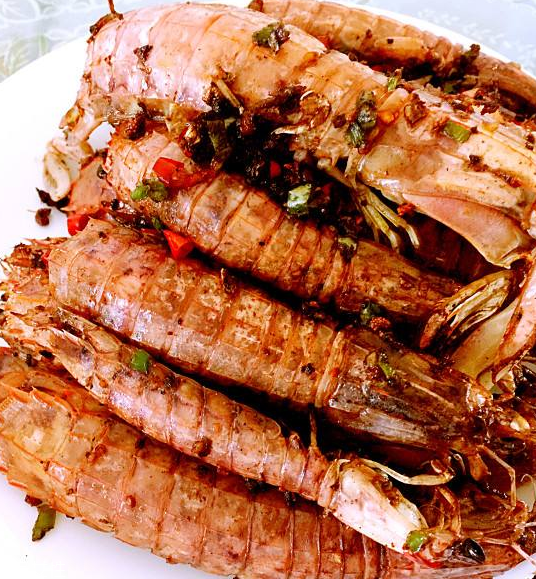 皮皮蝦能和牛肉一起吃嗎？皮皮蝦能和牛肉同吃嗎？