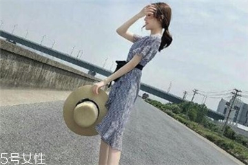 不會搭配衣服怎么辦？女生不會搭配怎么解決？