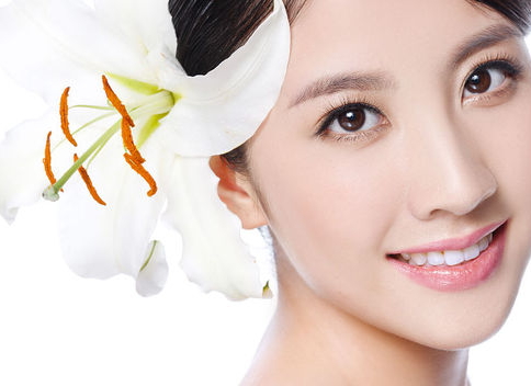 皮秒激光多少錢？皮秒激光的風(fēng)險(xiǎn)大嗎