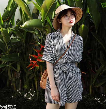白領上班穿什么衣服？白領mm穿搭圖片