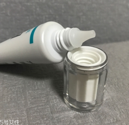 珂潤眼霜怎么樣？珂潤眼霜使用心得