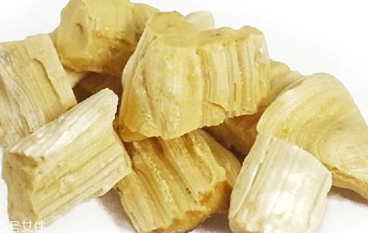 姜糖能和西瓜一起吃嗎？姜糖能和蜂蜜一起吃嗎？