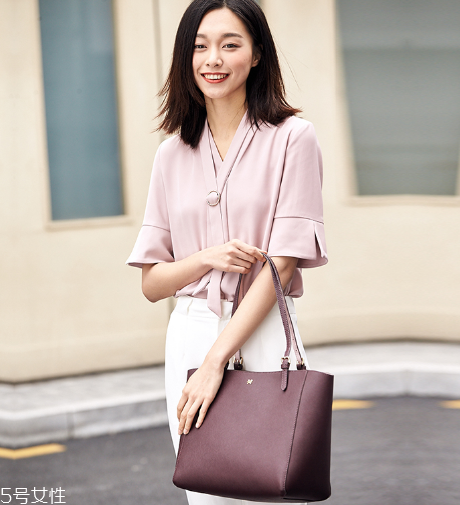 夏季面試穿什么衣服？夏季面試穿搭技巧