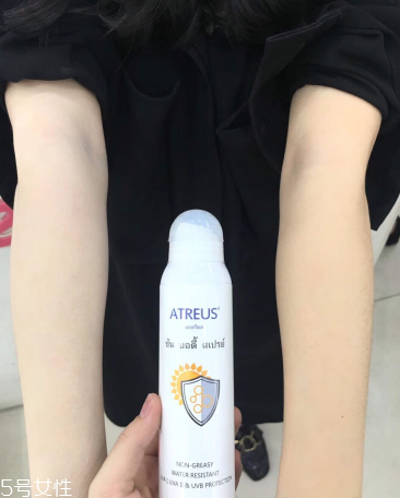 防曬噴霧里面有酒精嗎？防曬噴霧都有酒精嗎？