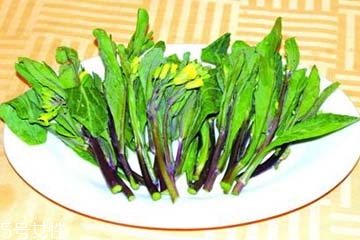 芥蘭和橄欖菜的區(qū)別 芥蘭是橄欖菜嗎？