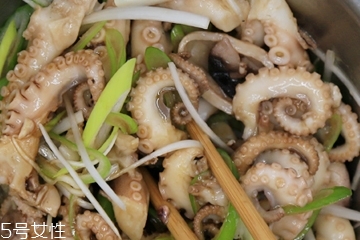 章魚(yú)能下奶嗎？章魚(yú)是否有催奶作用？