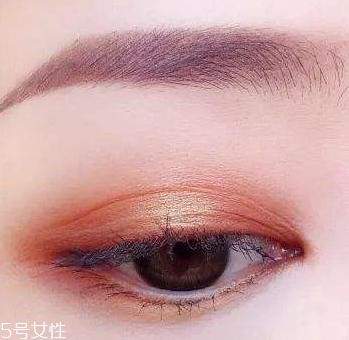 眼影會暈妝嗎？為什么眼影總是暈妝？