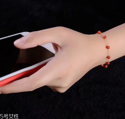 紅珊瑚手鏈怎么保養(yǎng)？紅珊瑚手鏈保養(yǎng)竅門