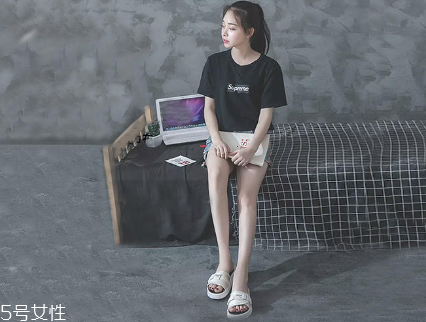 夏天穿什么涼鞋舒服？夏天適合穿什么涼鞋？