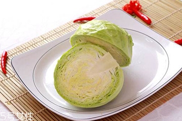 牛心菜可以做沙拉嗎？牛心菜怎么做沙拉？