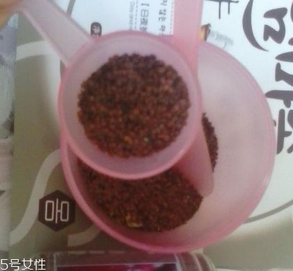 海藻面膜用什么水調(diào)最好？海藻面膜和什么調(diào)最好？